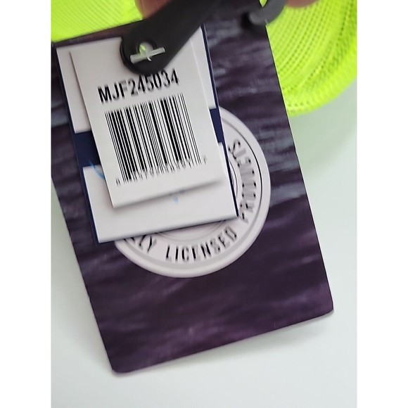 NWT Realtree Fishing Hat Black & Neon Snapback Cap Breathable Mesh Backing - Picture 6 of 9